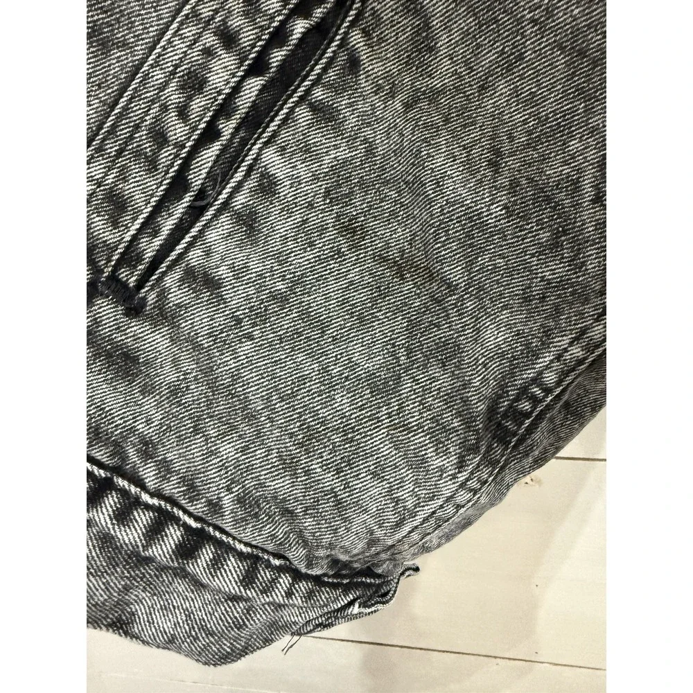 Vintage 80's Levi's Acid Wash Sherpa‎ Lined Denim Trucker Jacket Size Large USA